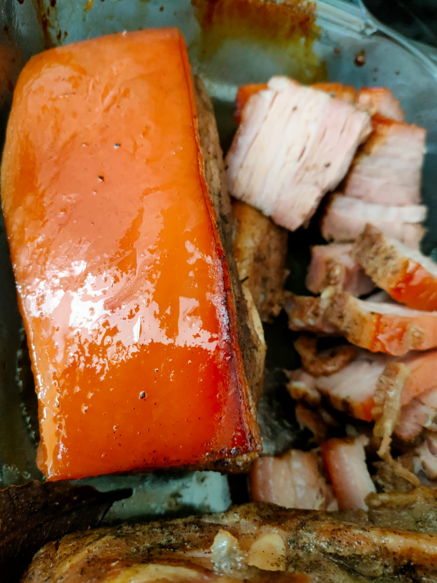 Pancetta di maiale laccata