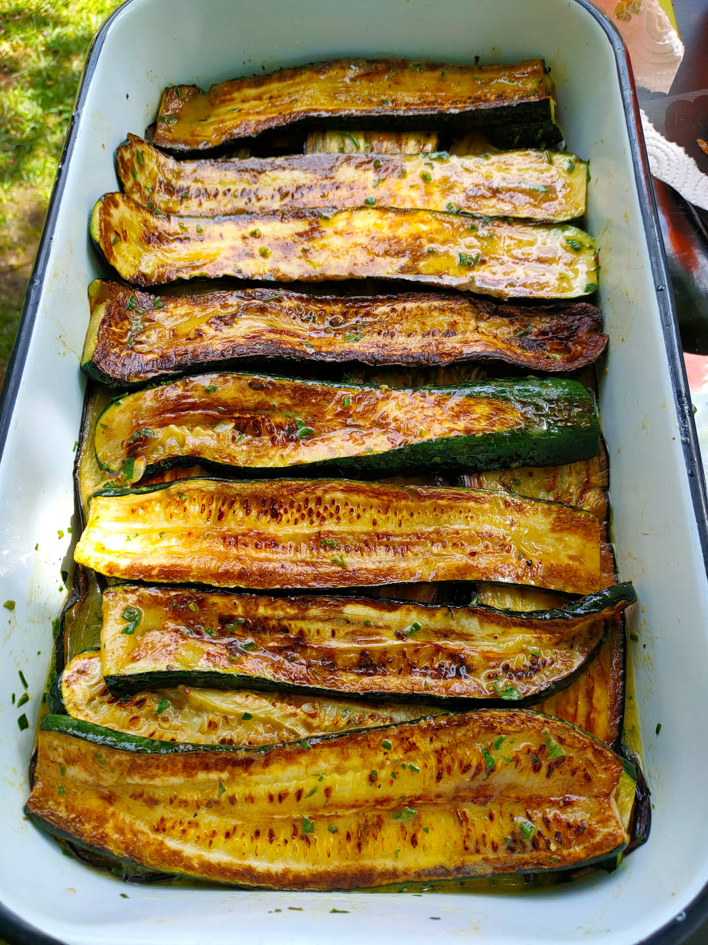 Zucchine al Forno con Hummus e Insalata di Zucchine